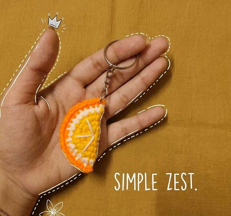 crochet orange keychain 🍊