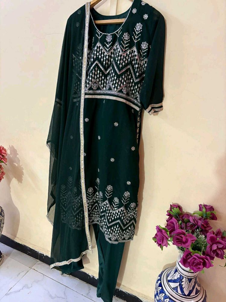 new Green Embroidered Suit