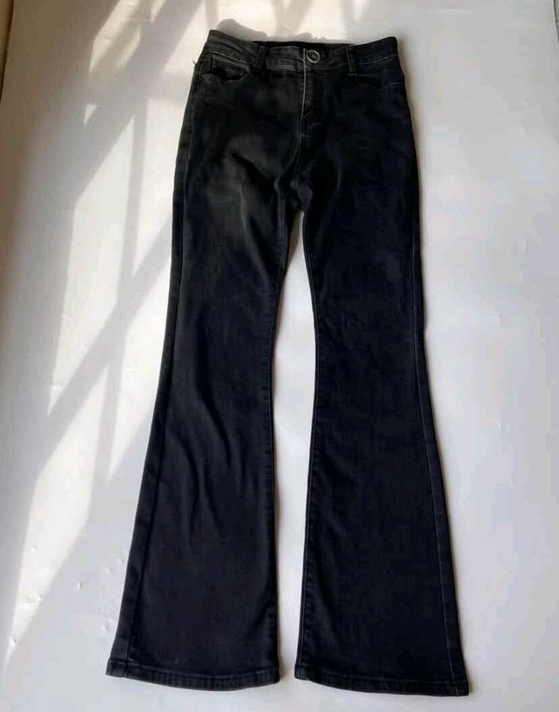 Classic Black Y2K Flare Jeans