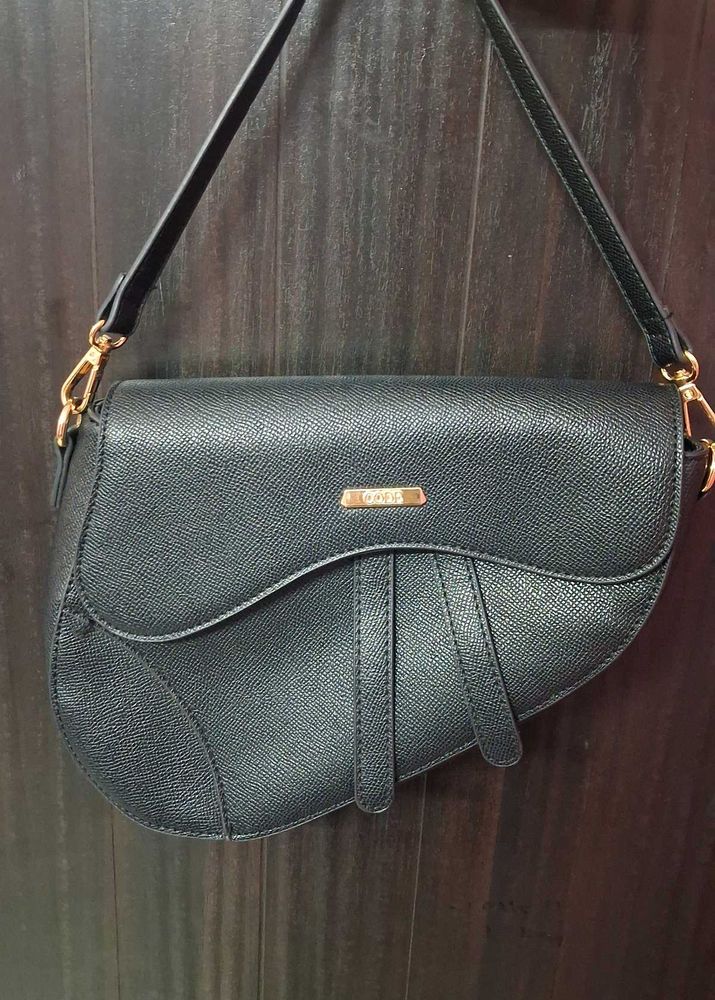 Stylish Black Saddle Bag