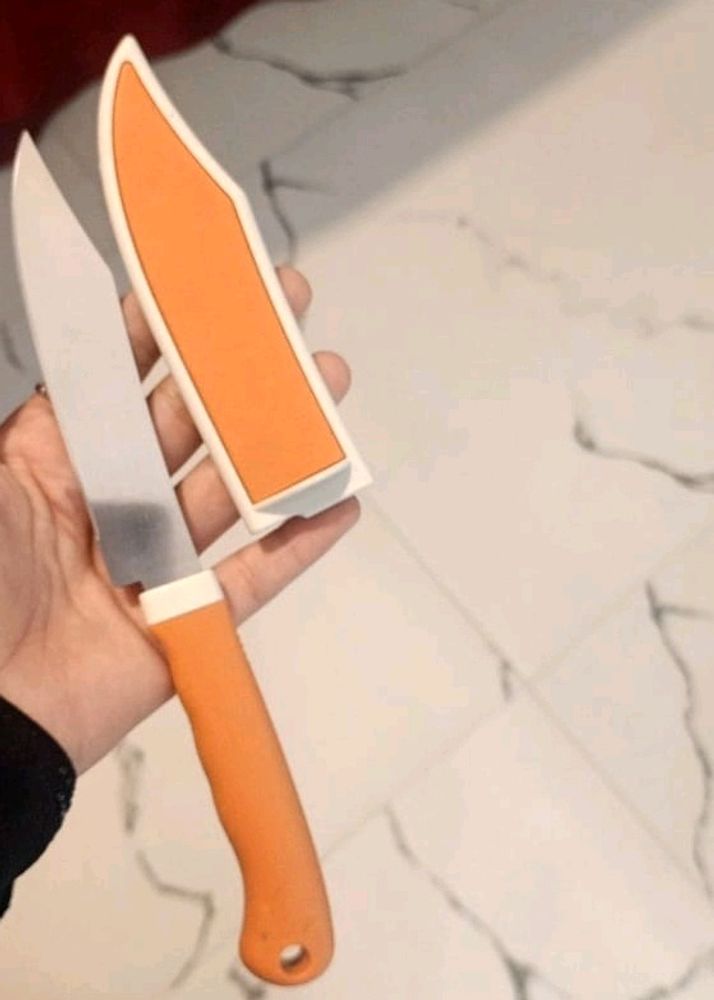 Kitchen Knife With Cover