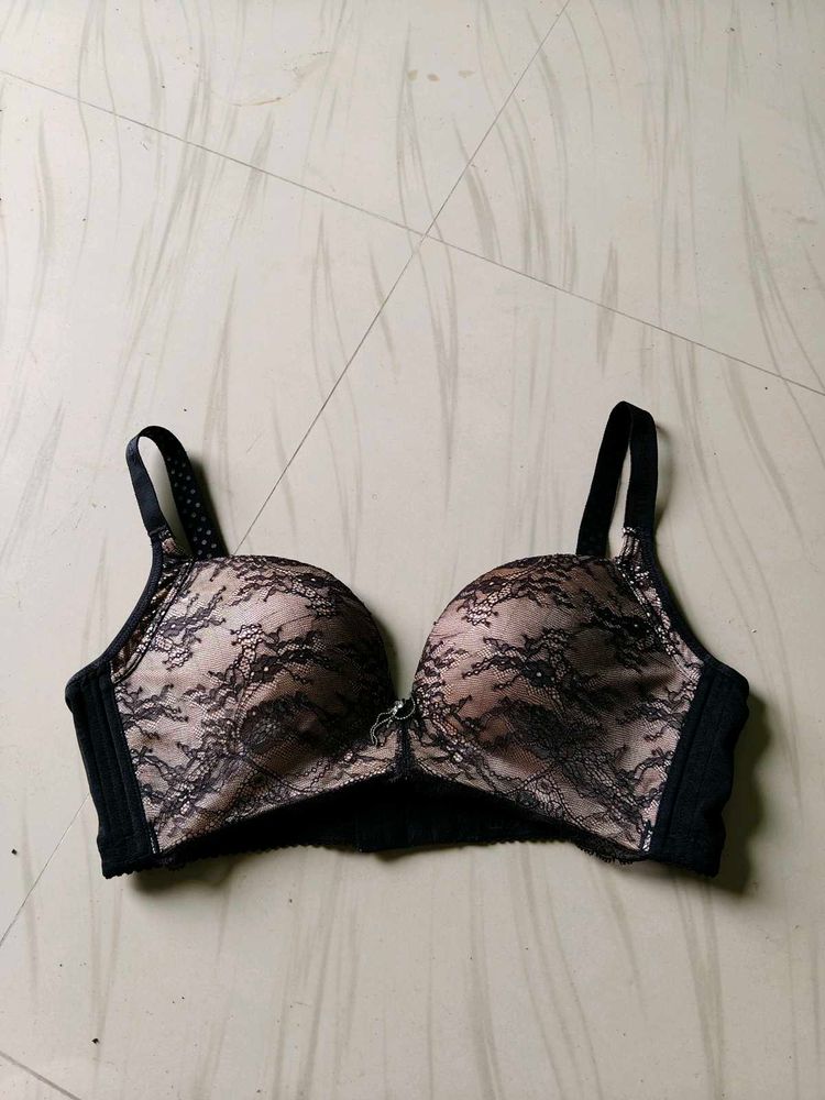 Lace Padded Underwire Bra