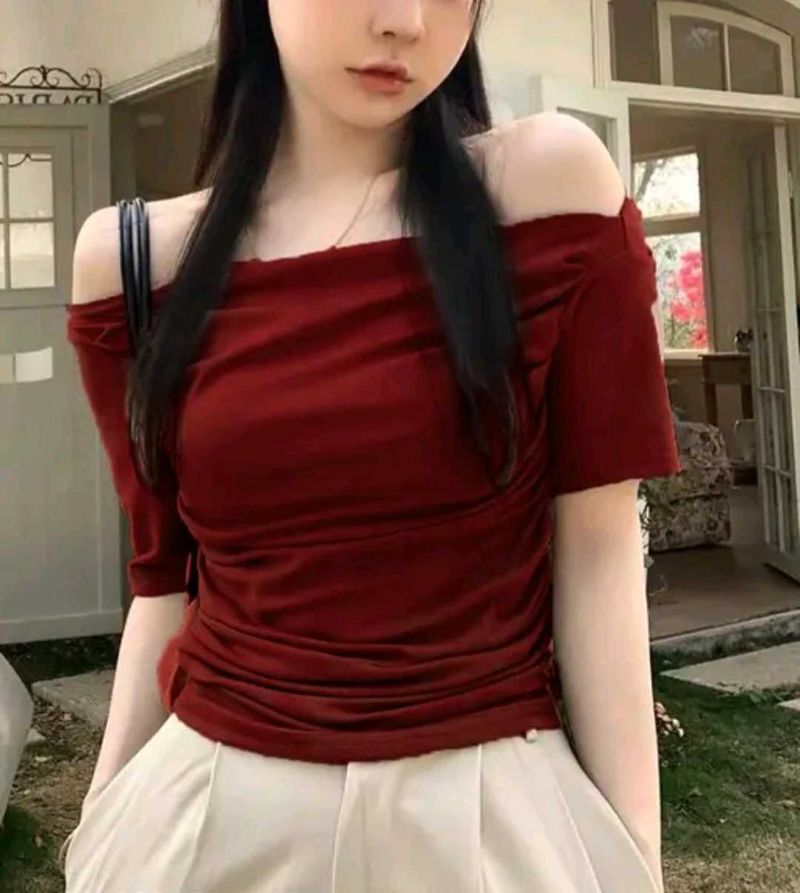 Maroon Ruched off shoulder Top