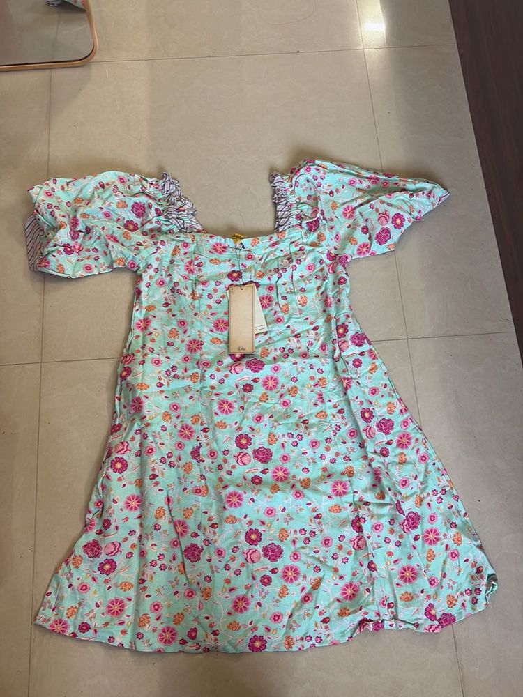 Floral Puff Sleeve Square Neck Dress