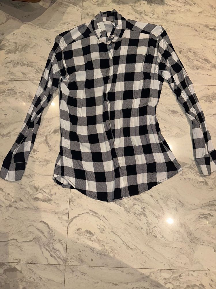 Classic Black &amp; White Checkered Shirt