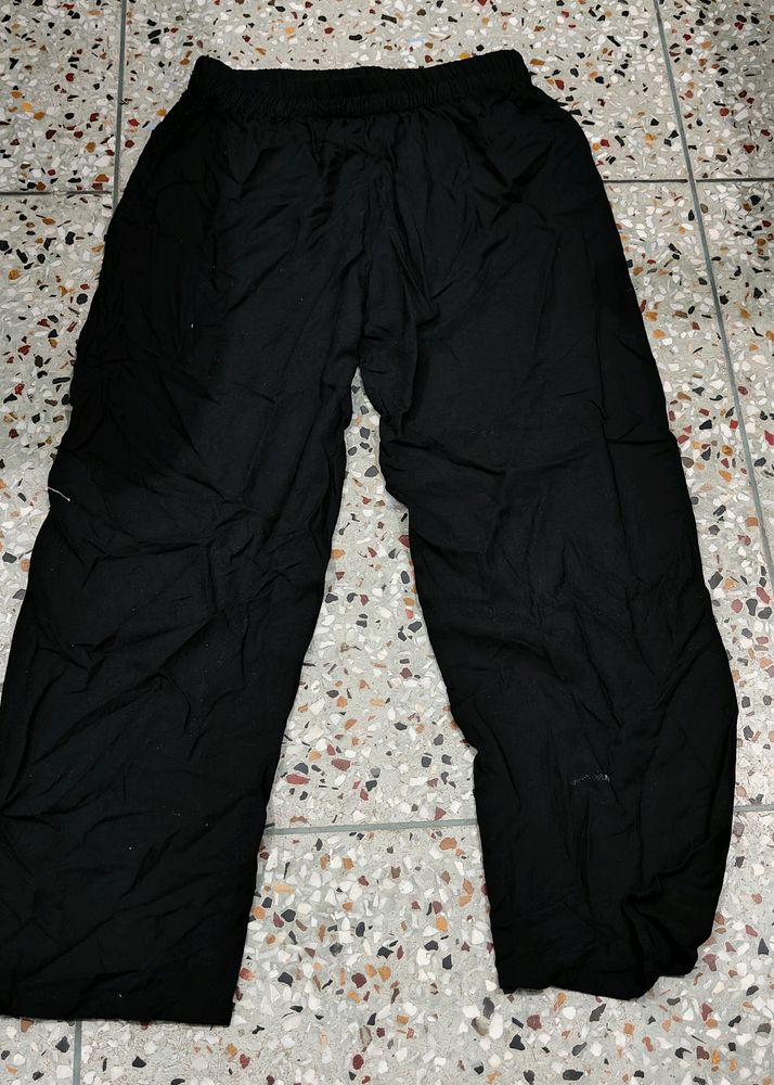 Black Pallazos