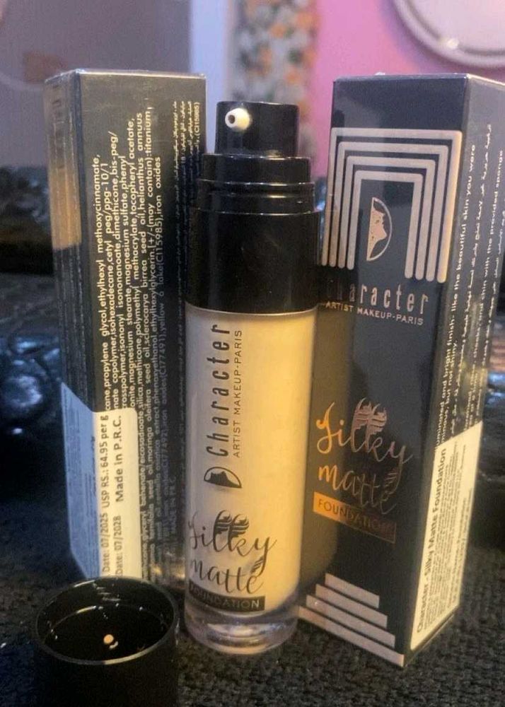 character Silky Matte Foundation