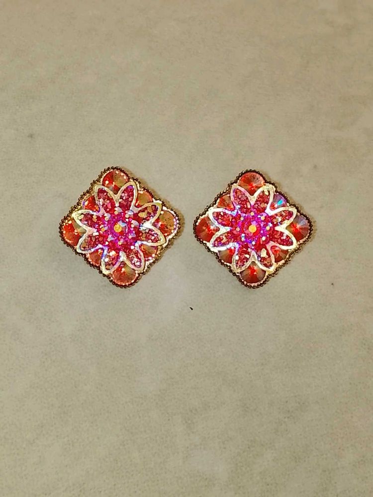 2PAIR Sparkling Flower Stud Earrings