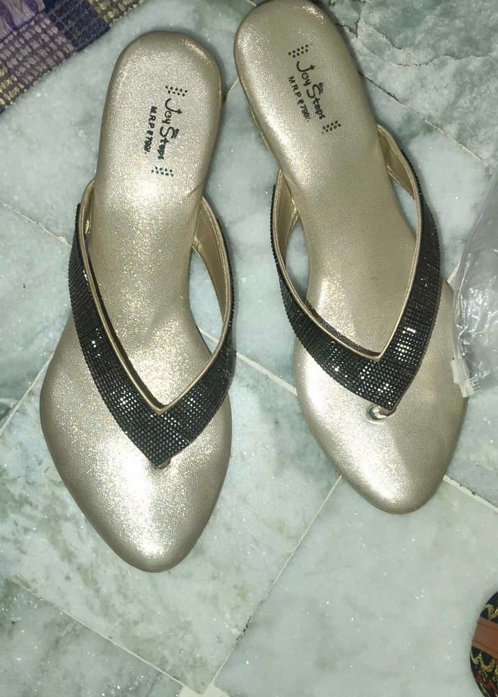 Sparkly Flip-Flop Sandals