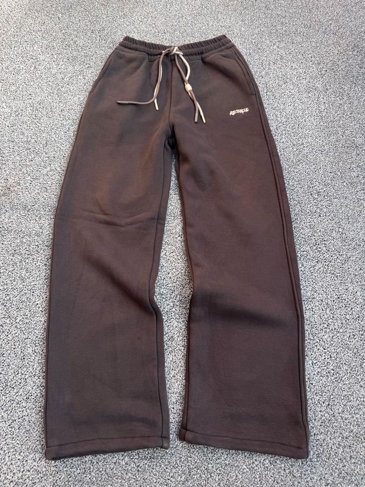 Comfortable Brown Wide-Leg Sweatpants