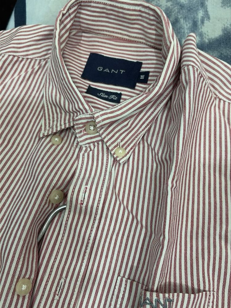 Gant Men’s Slim Fit Button-Down Collar Vertical Ox