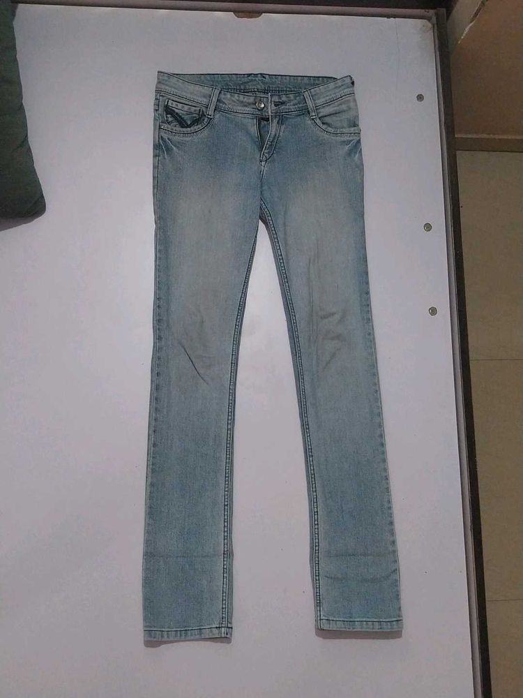 Light Wash Straight Leg Jeans