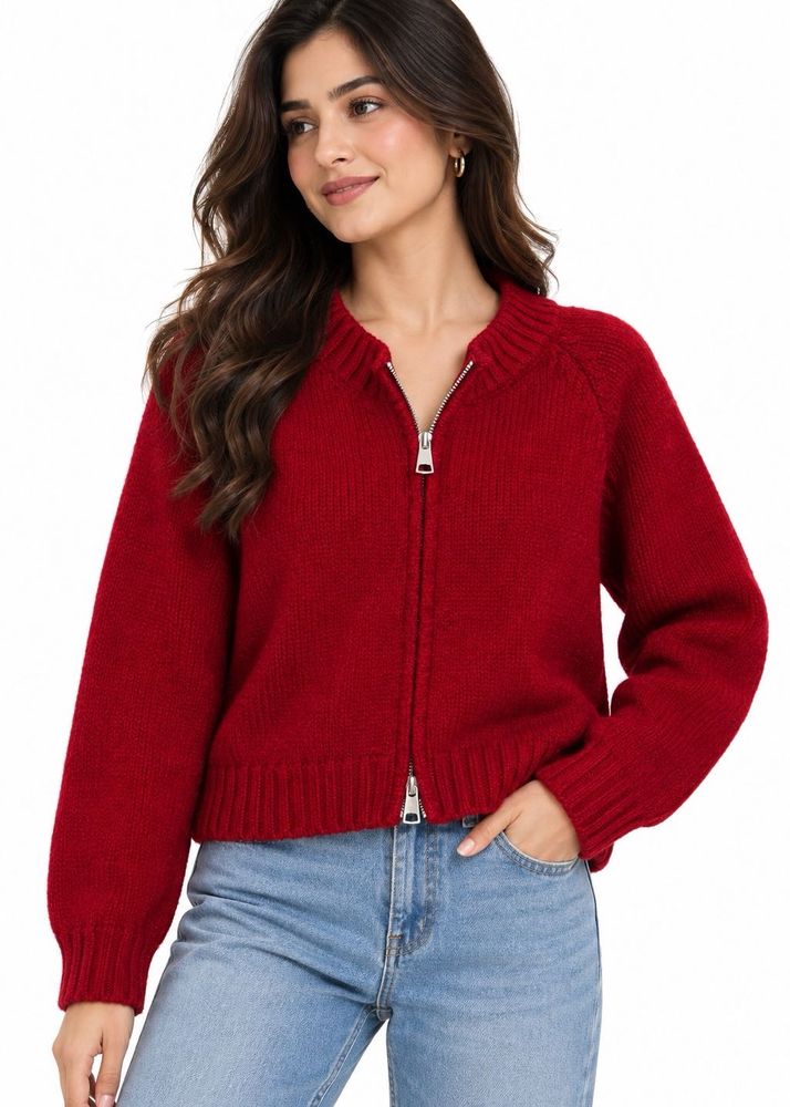 Chic Red Zip-Up Knit Cardigan