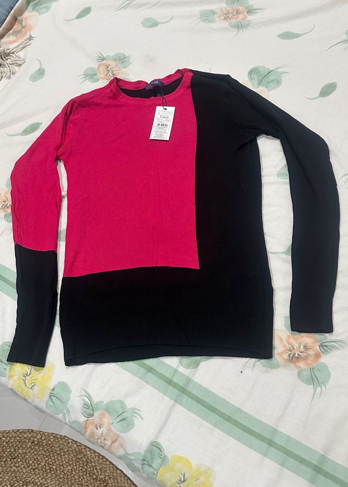 Completely New Color Block Long Sleeve Top