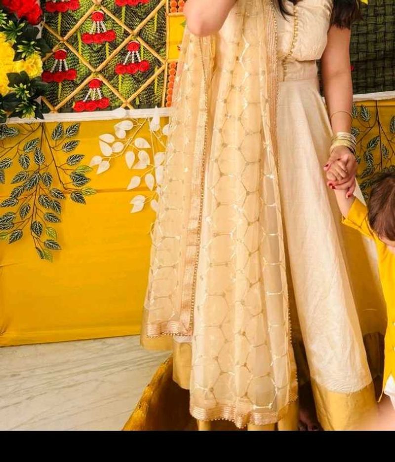 Umbrella Cut Suit With Dupatta And Pant(3 Piece)