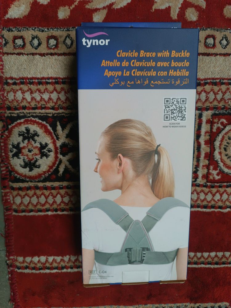TYNOR Clavicle Brace with Buckle, Grey