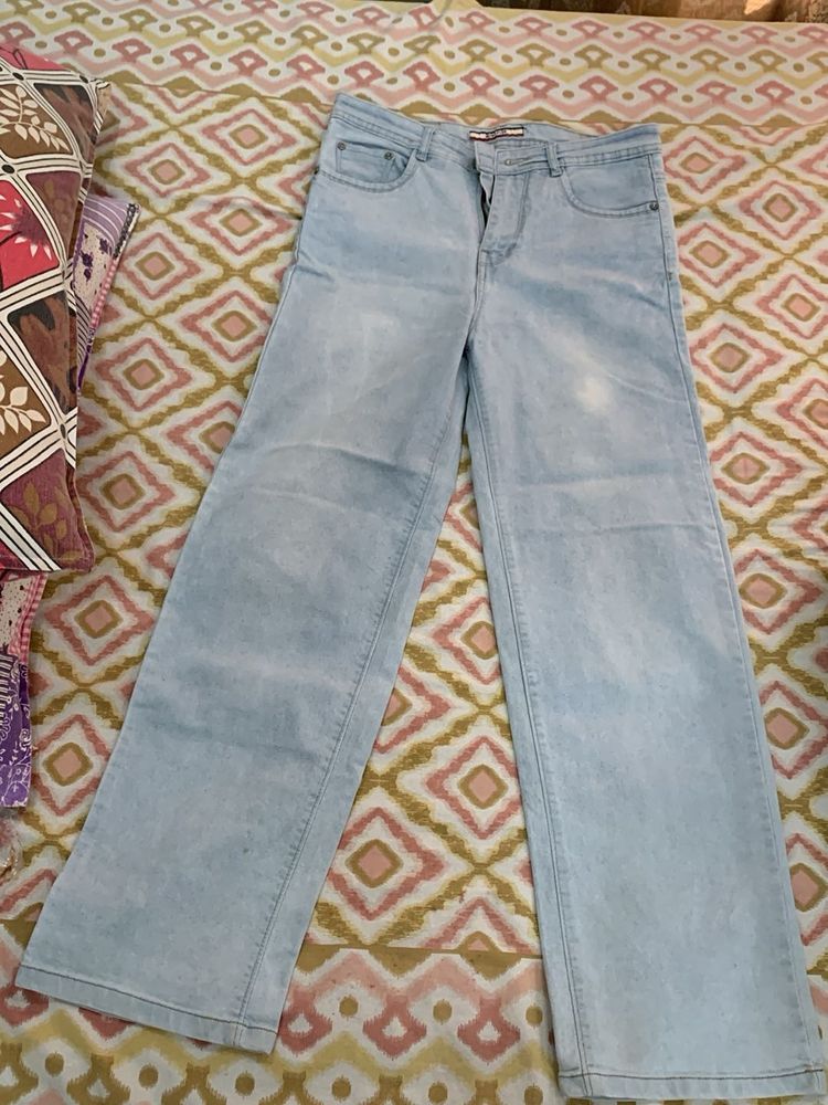 Light Wash Wide Leg Jeans