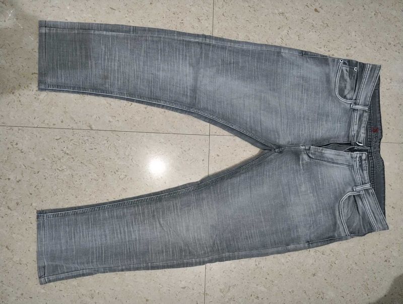 Stylish Grey Wash Jeans