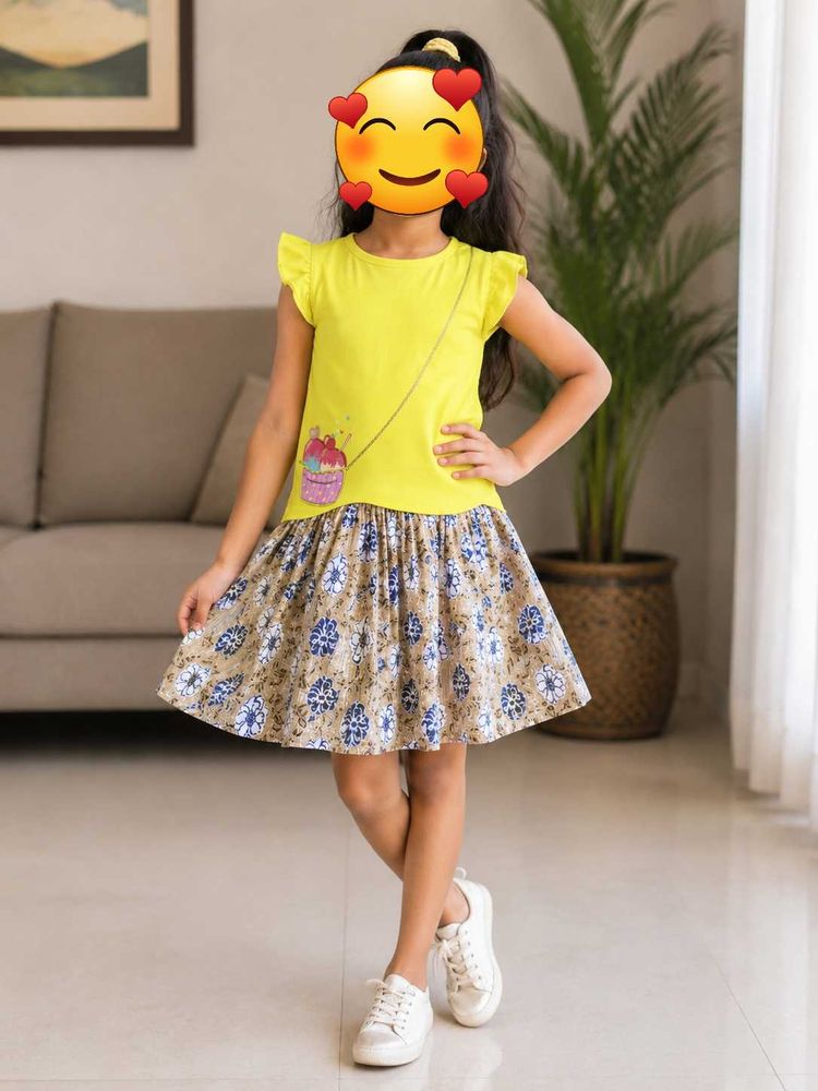 Combo of cotton top and polyester skirt