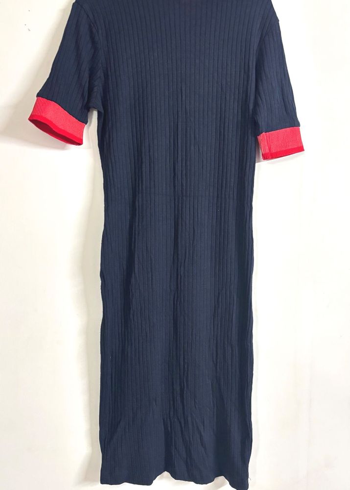 Ribbed Knit Midi Dress