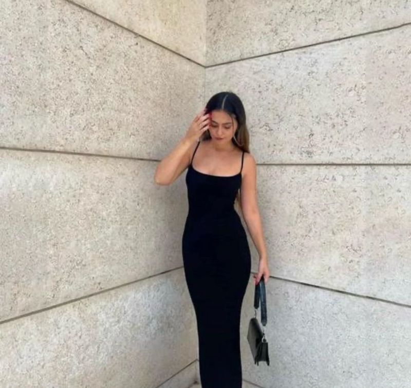 Elegant Black Bodycon Maxi Dress