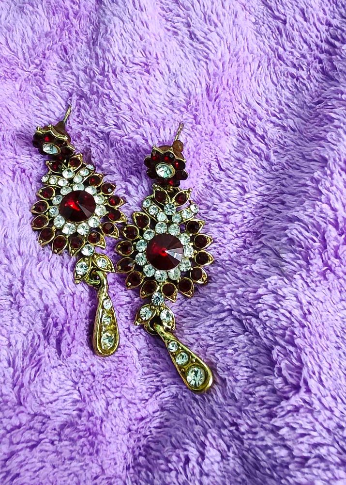 Stunning Red &amp; White Stone Dangle Earrings