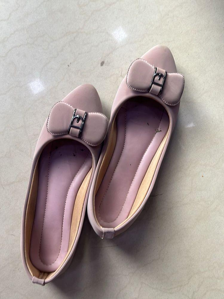 Cute Pink Ballet Flats with Bow Accent