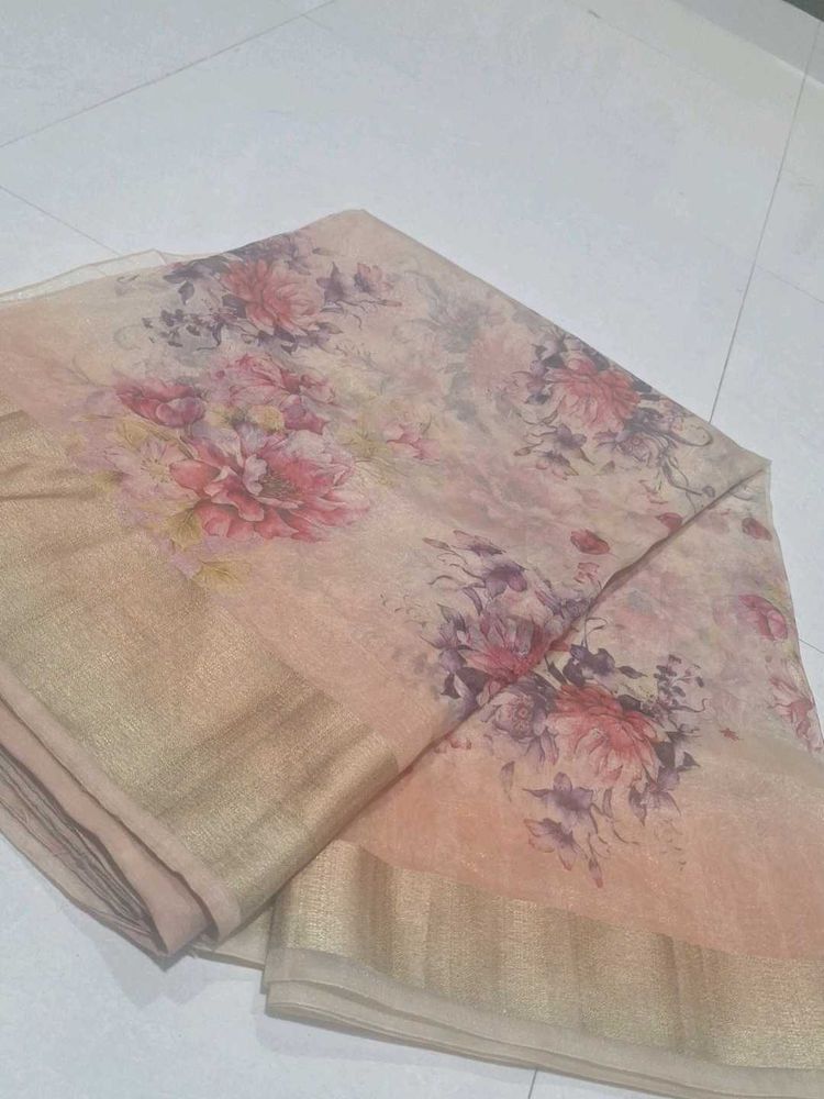 Elegant Floral Print organza Saree