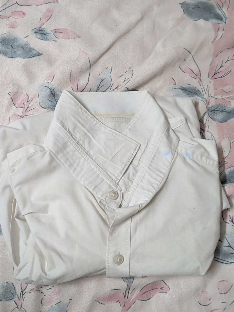 Classic Men's Button-Up Shirt