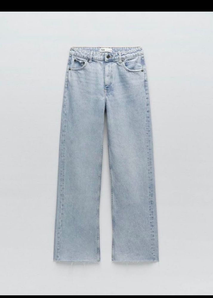 Zara Super High Waisted Straight Jeans