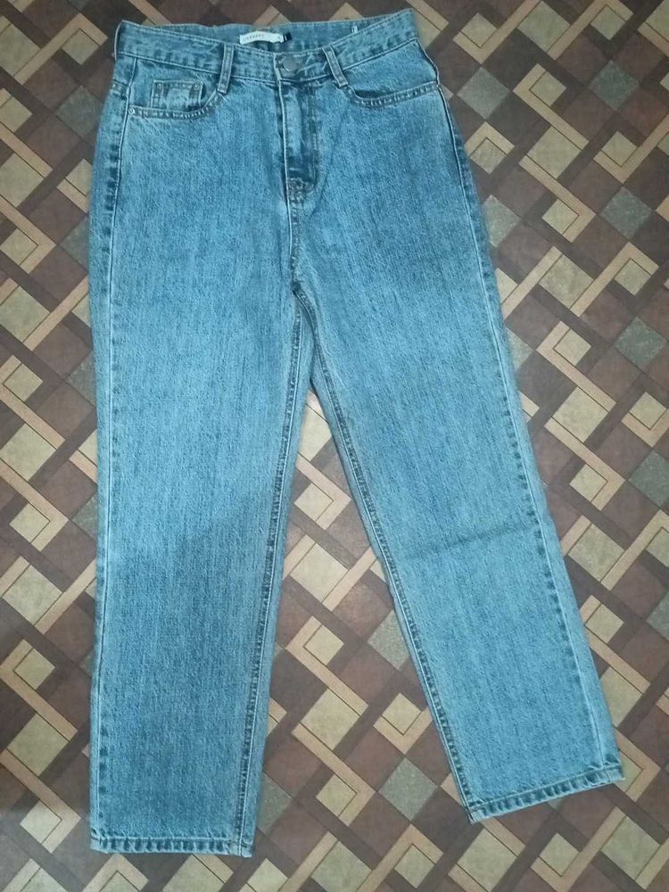 ⚡ ⚡ Flash Sale ⚡ ⚡: Light Wash Straight Leg Jeans