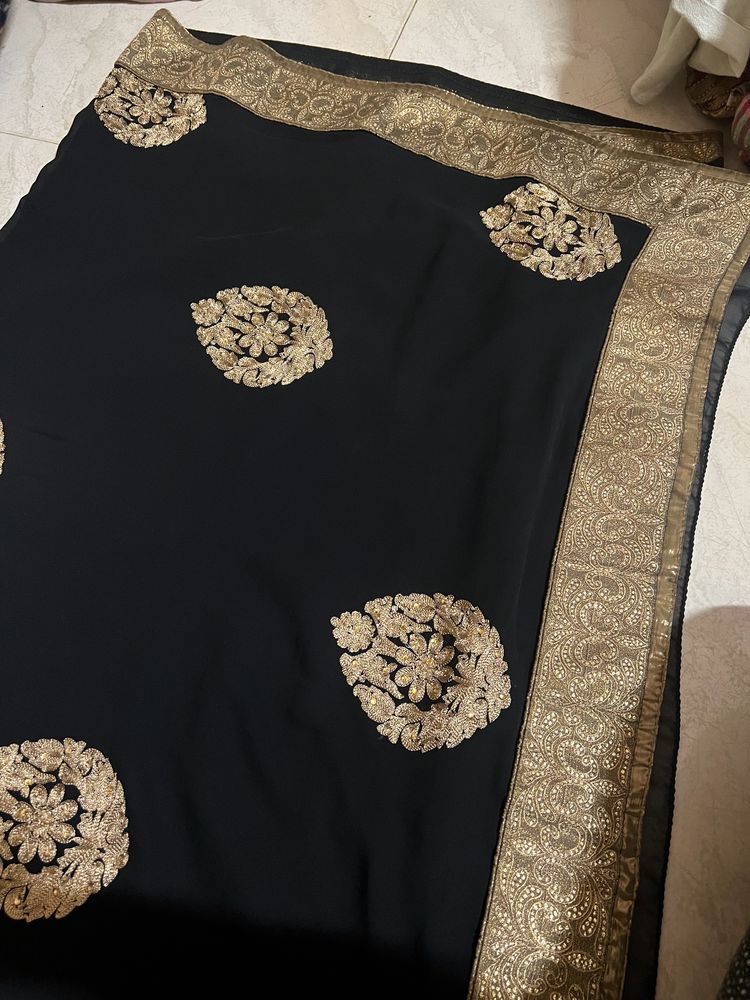 IIFA Award Collection By Vikram Black &amp; Gold Saree