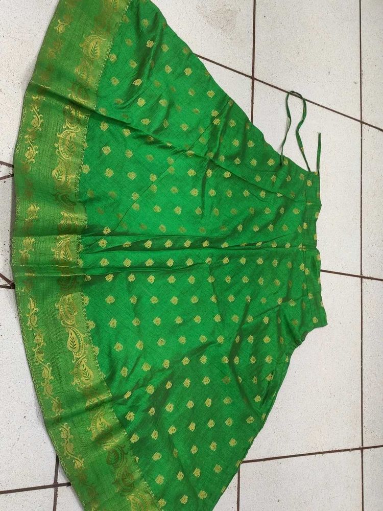 Green Ethnic Skirt with net frok style kurta wit