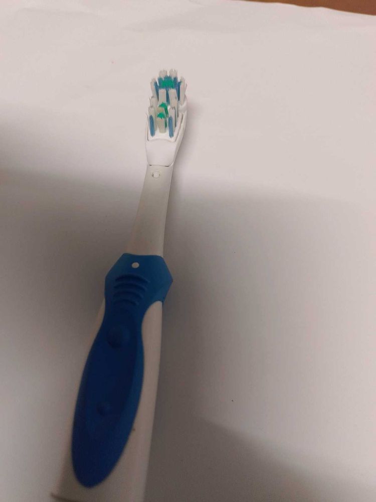 Electric Toothbrush