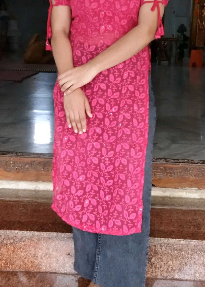 Vibrant Pink Embroidered Kurta