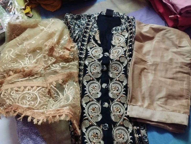 Embroidered Kurta Set with Dupatta
