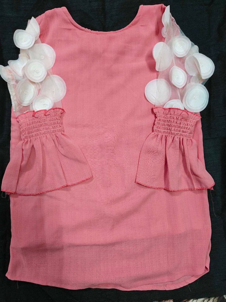 Stylish Pink Smocked Sleeve Top XL