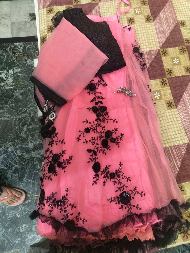 Pink Lehenga Choli Set for womens nd girls .