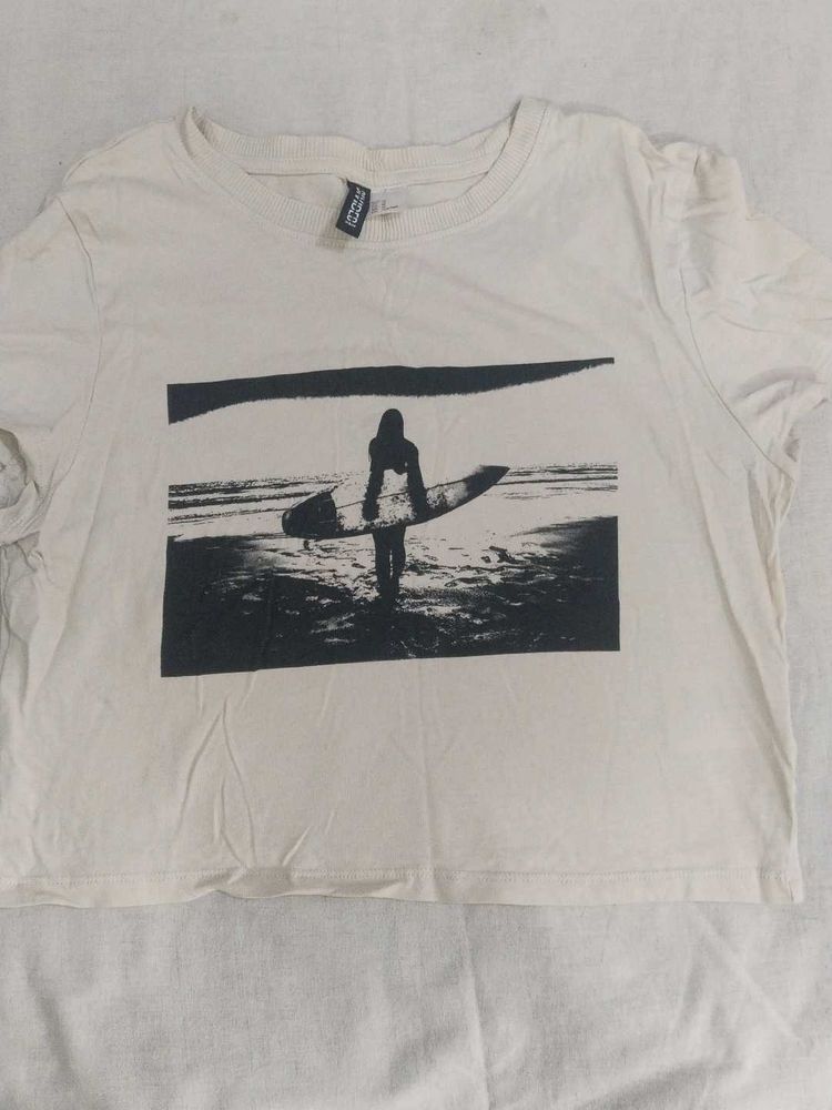 Graphic Print Cropped T-Shirt