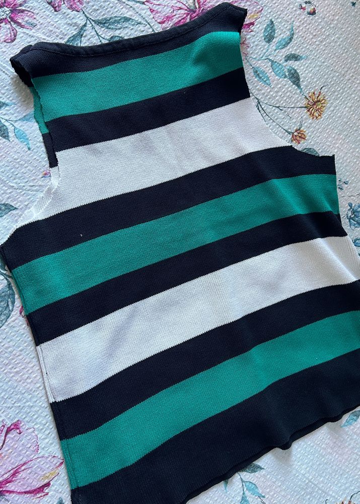 Torn Detailing Tank Top