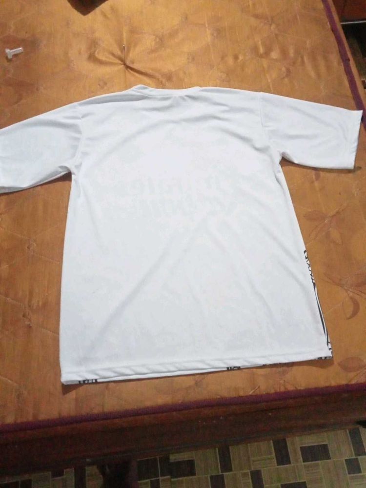 Men's White Graphic T-Shirt