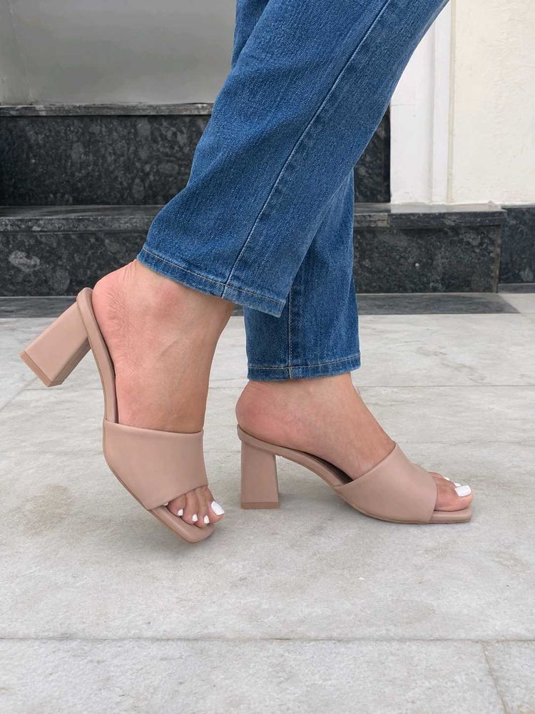 Chic Block Heel Mules