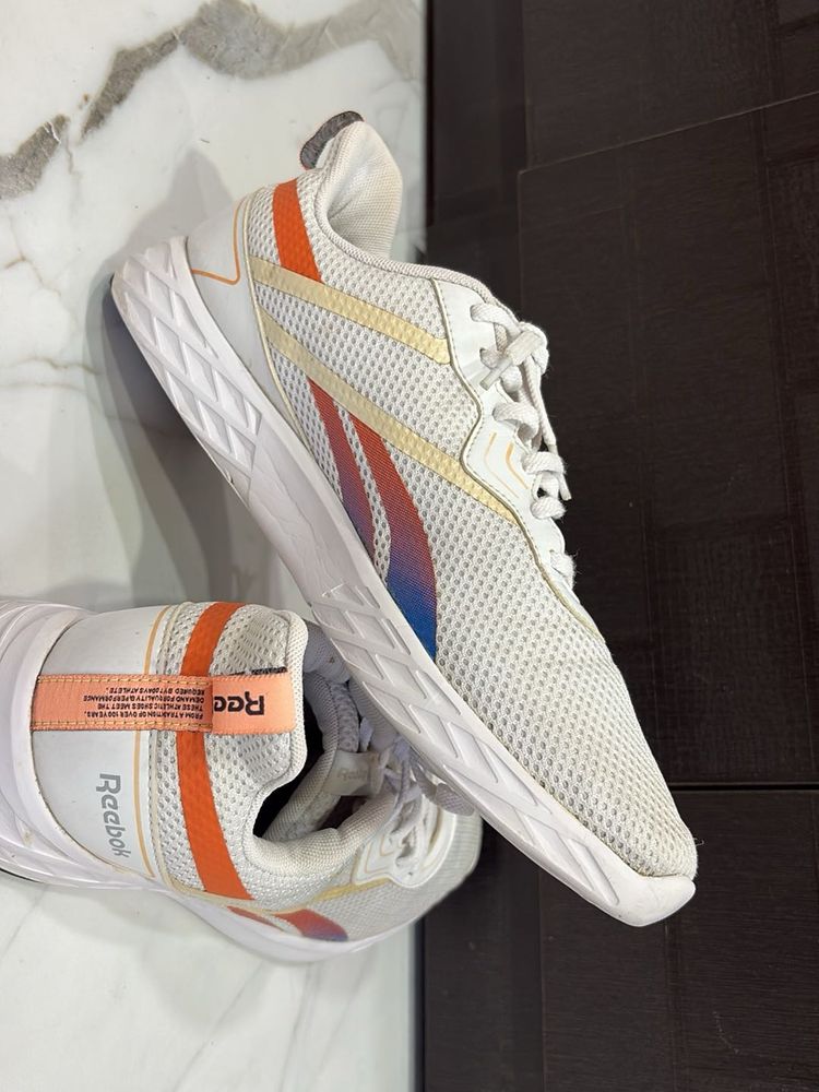 Reebok Sneakers