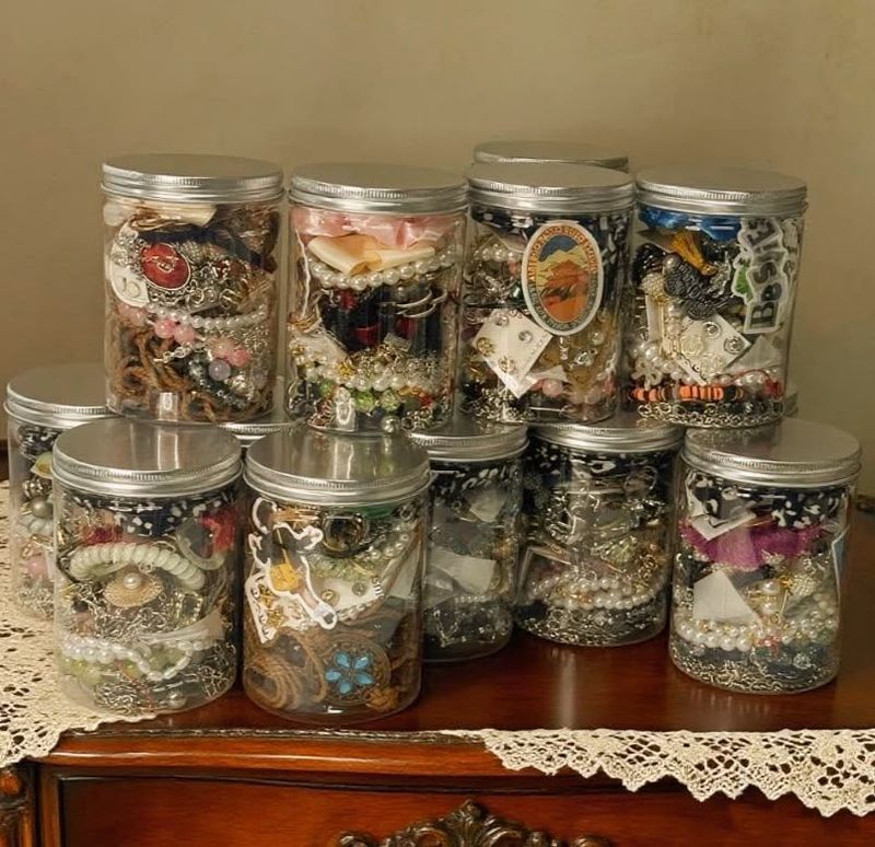 Mystery jewellery jar