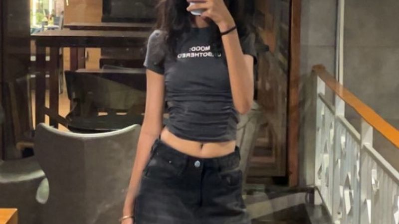 Grey Cropped T-Shirt
