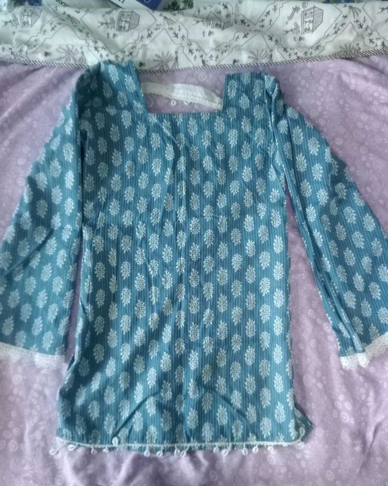 Blue Printed Kurti , aesthetic
