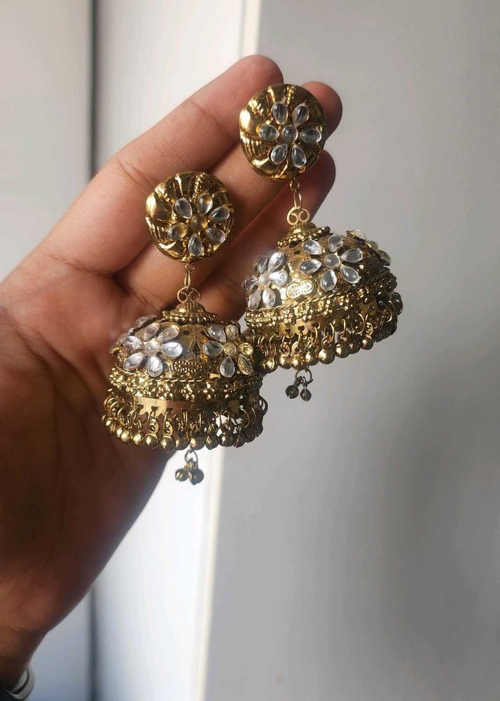 Stunning Gold Jhumka Earrings