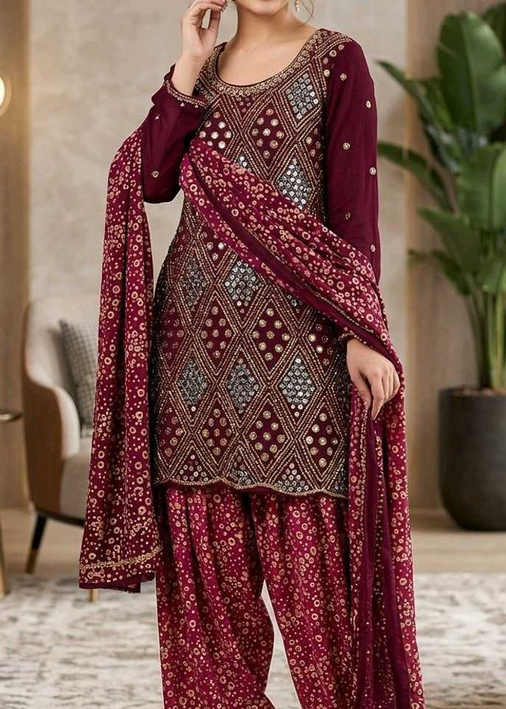 Embellished Kurta Set