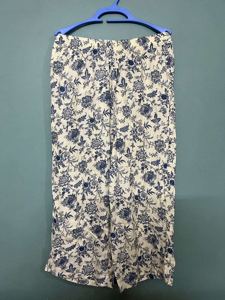 B1G1 Floral Print Pants