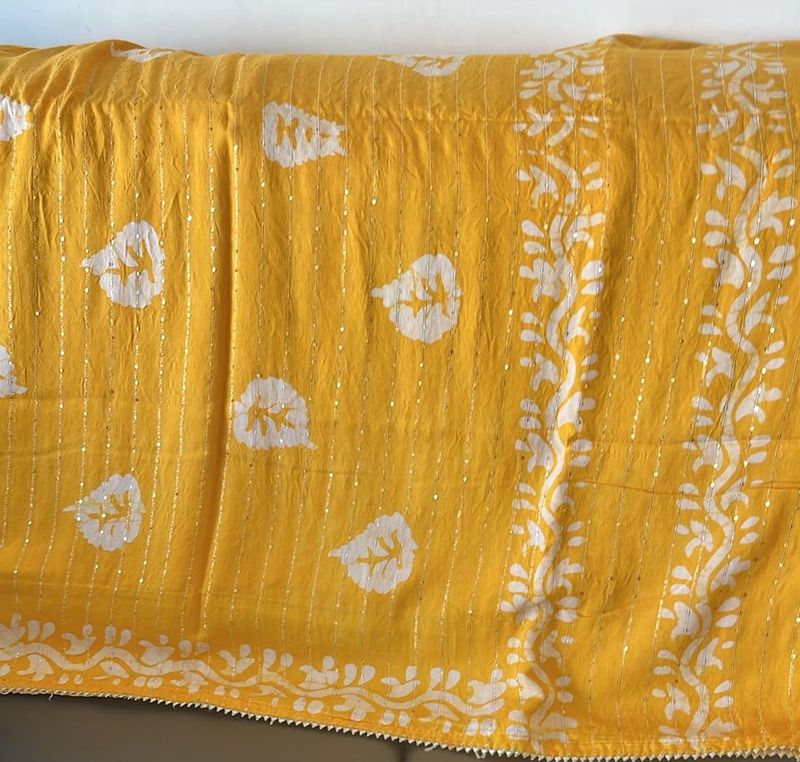 Yellow saree with White Print and Sequins